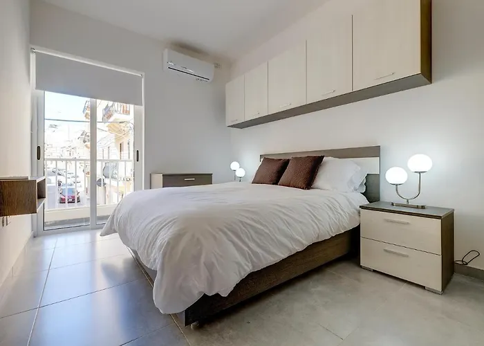 Apartment 3-bedroom Retreat Sliema