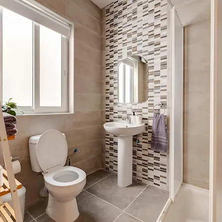 3-bedroom Retreat Apartamento Sliema