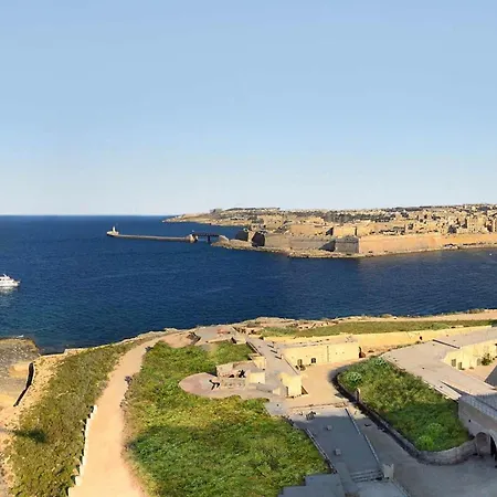 3-bedroom Retreat Apartment Sliema